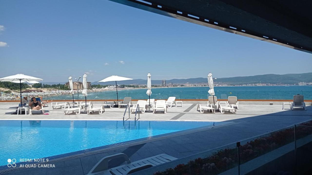 Paradiso 'В' 109 Large Cozy Studio Nesebar Luaran gambar