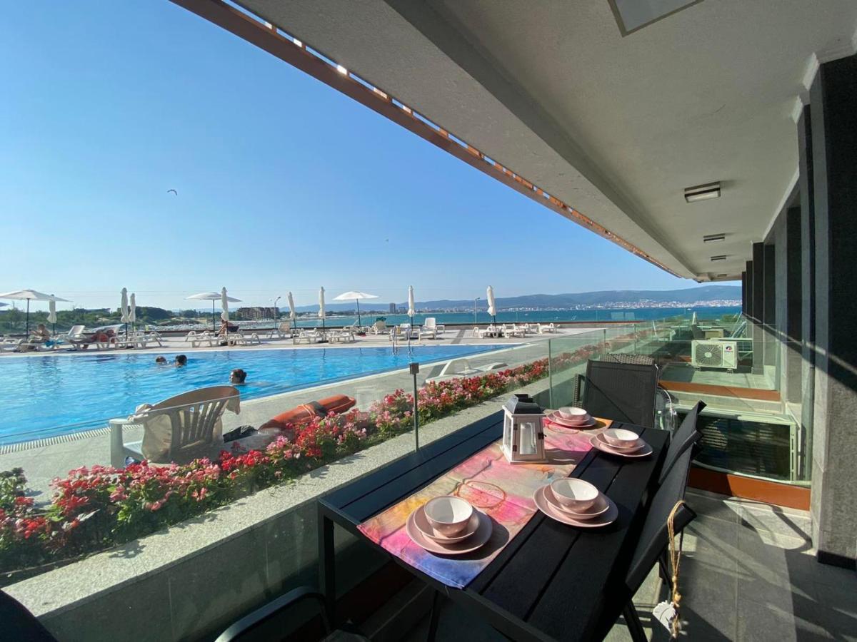 Paradiso 'В' 109 Large Cozy Studio Nesebar Luaran gambar